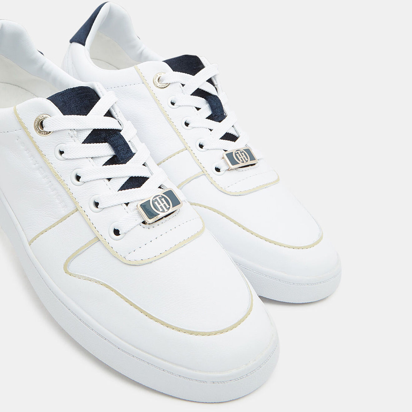 Tommy Hilfiger Baskets en Cuir Premium Court blanches