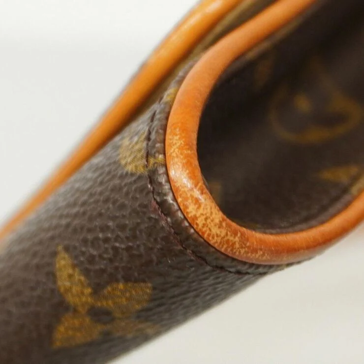 Louis Vuitton Vintage Louis Vuitton Twin Pochette Brown