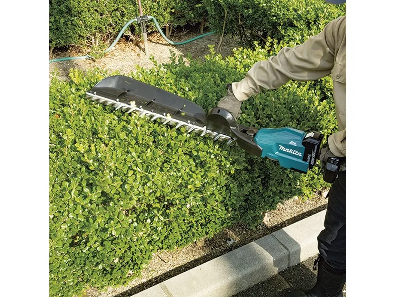 Makita DUH604SZ