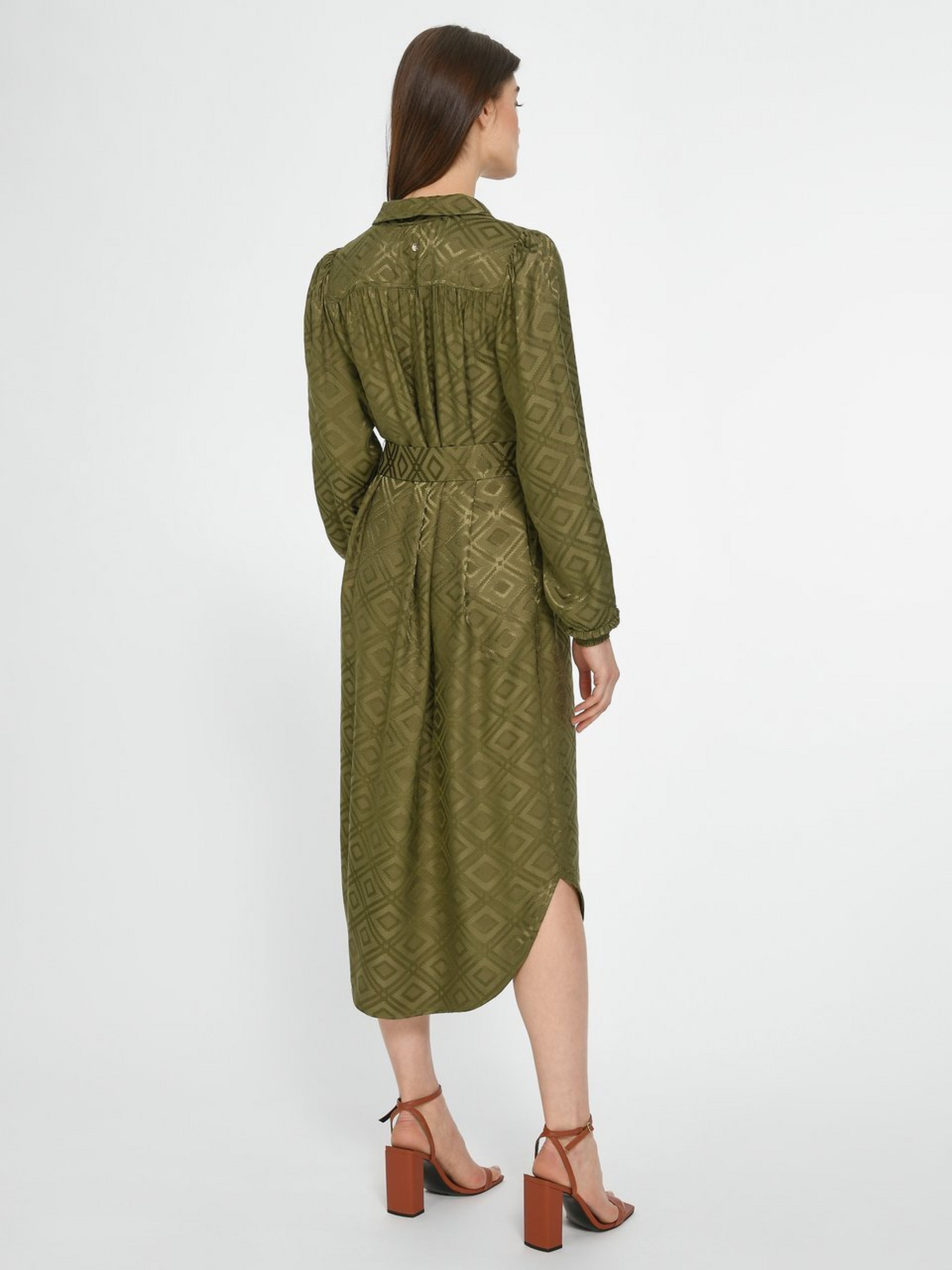 Blusenkleid