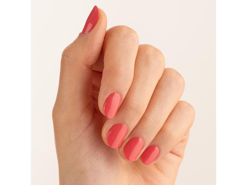essence Nagellack 52 coral ME MAYBE Schnelltrocknender Nagellack für ein hochglänzendes Gel-Finish
