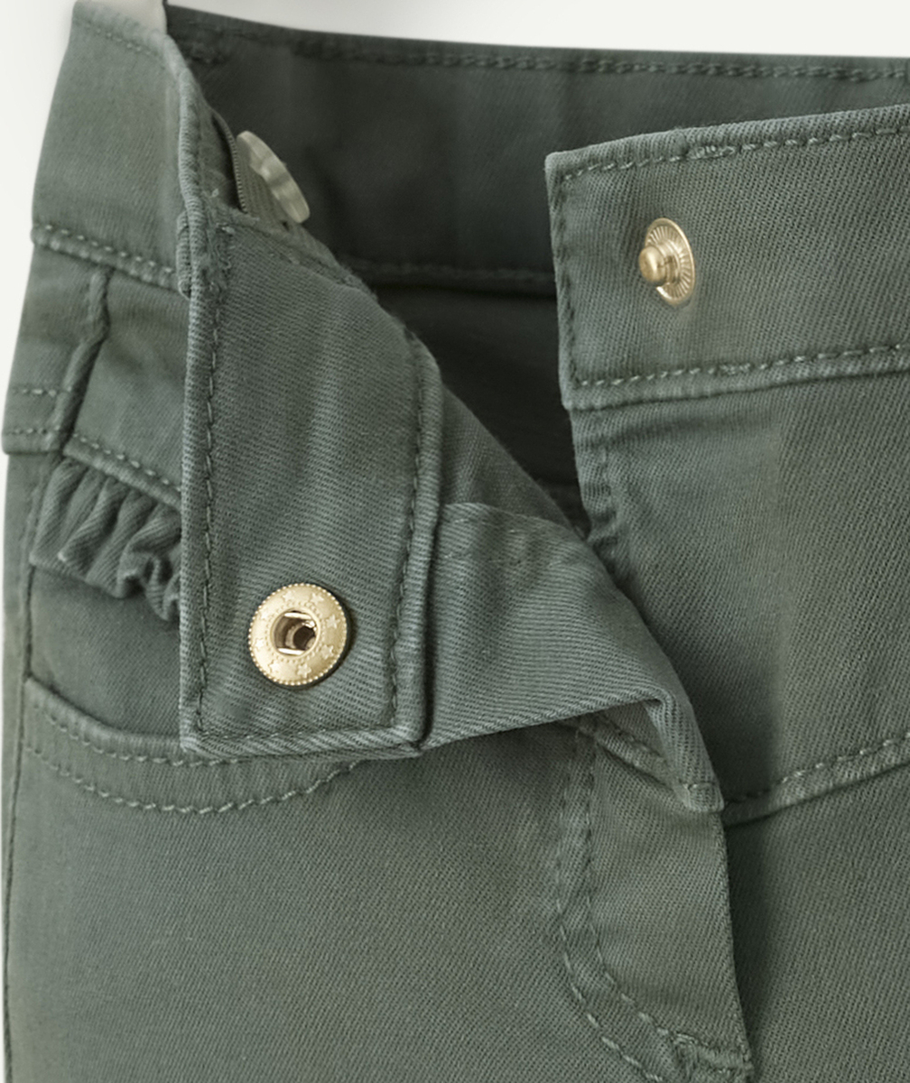 PANTALON SLIM BÉBÉ FILLE VERT AVEC POCHES VOLANTÉES