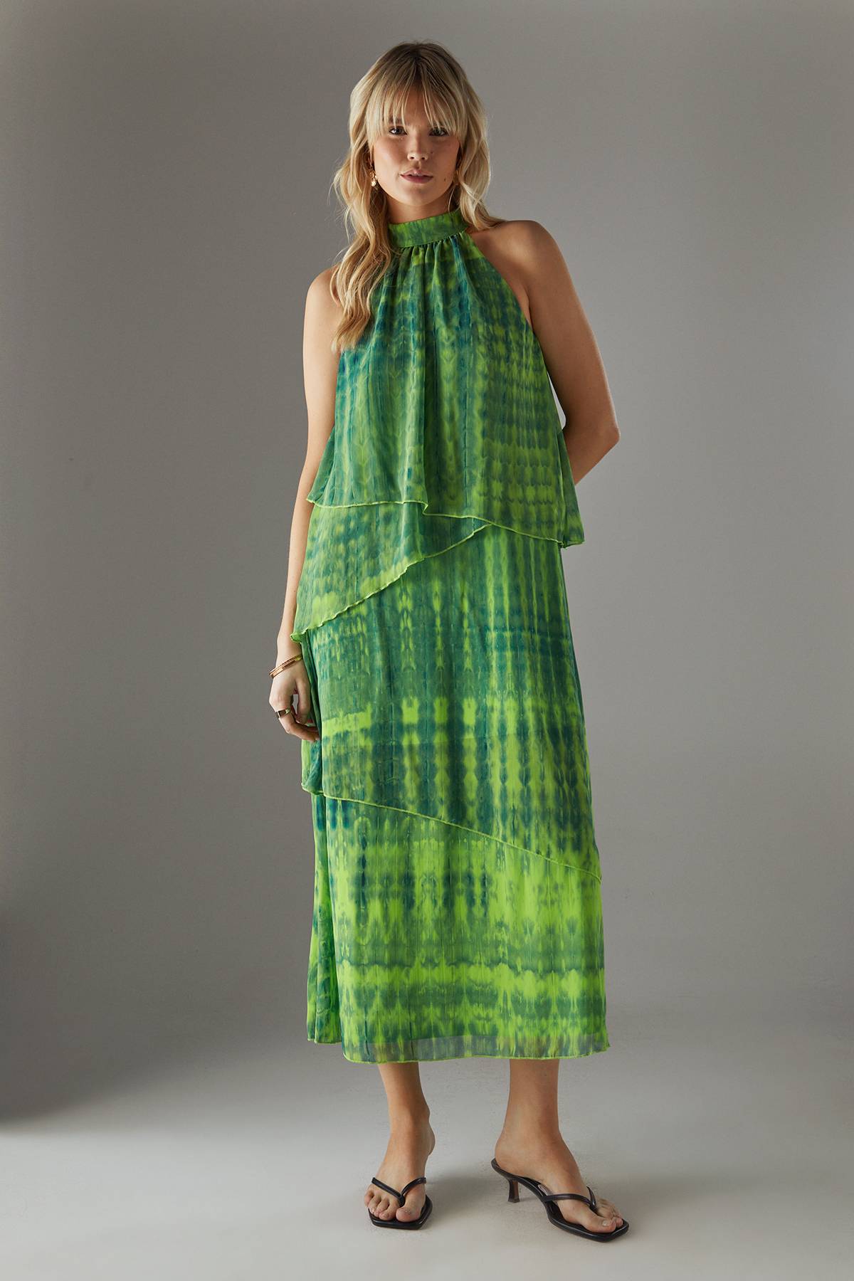 Warehouse Robe Longue en Mousseline à Col Licou avec Volants Superposés