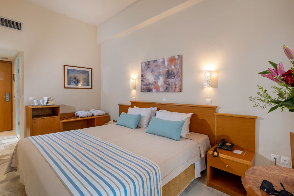 Minos Hotel Logies en ontbijt - Hotel