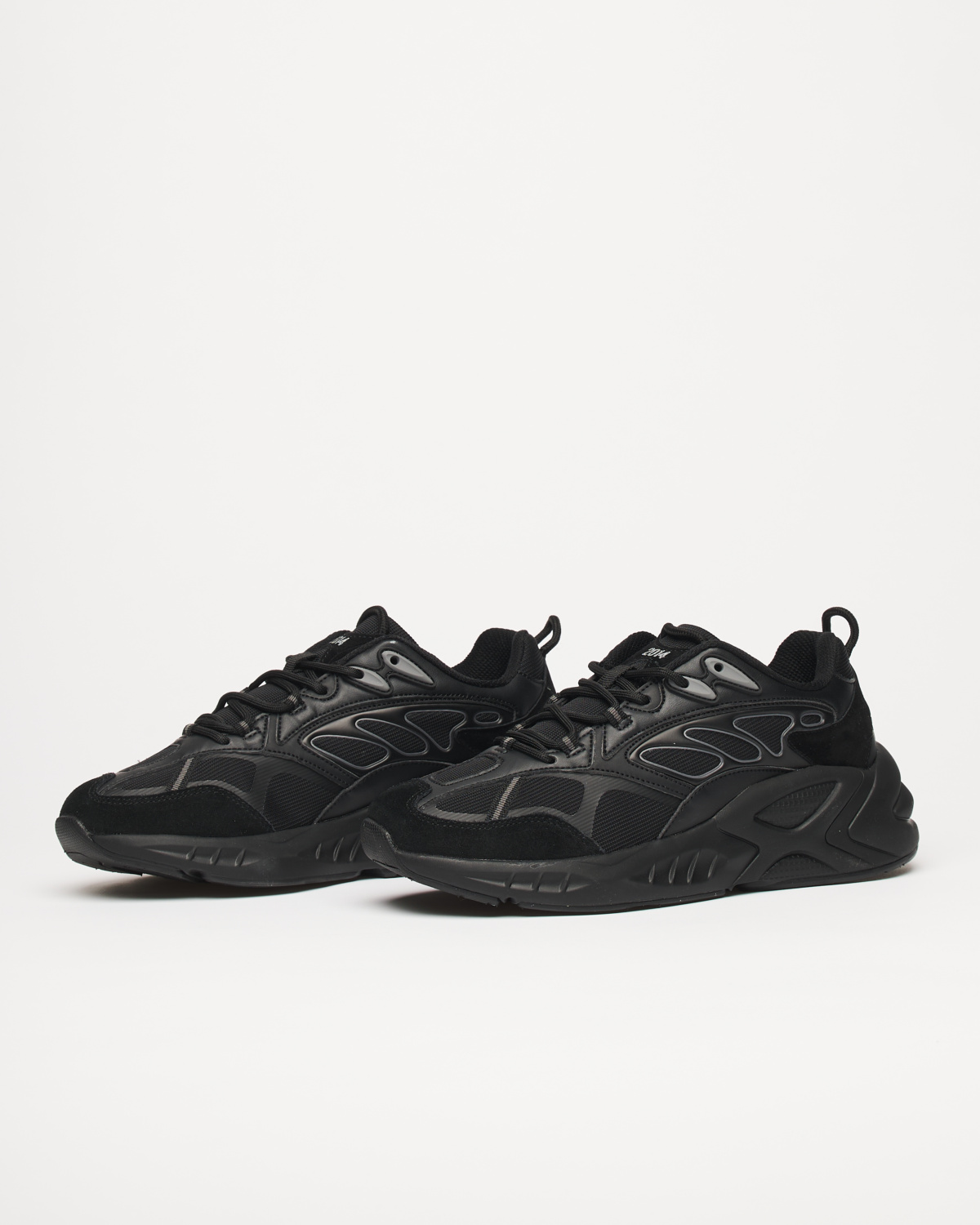 LEVITY Retro Sneaker Black