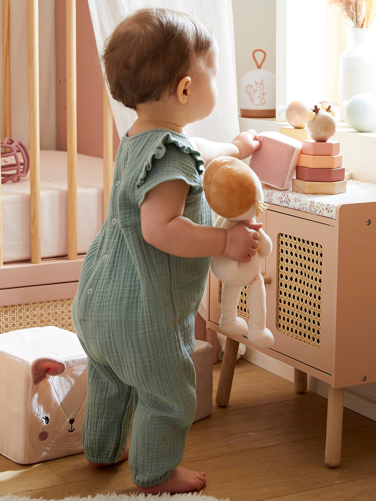 Macacão de bebê em chiffon de algodão verde salgueiro