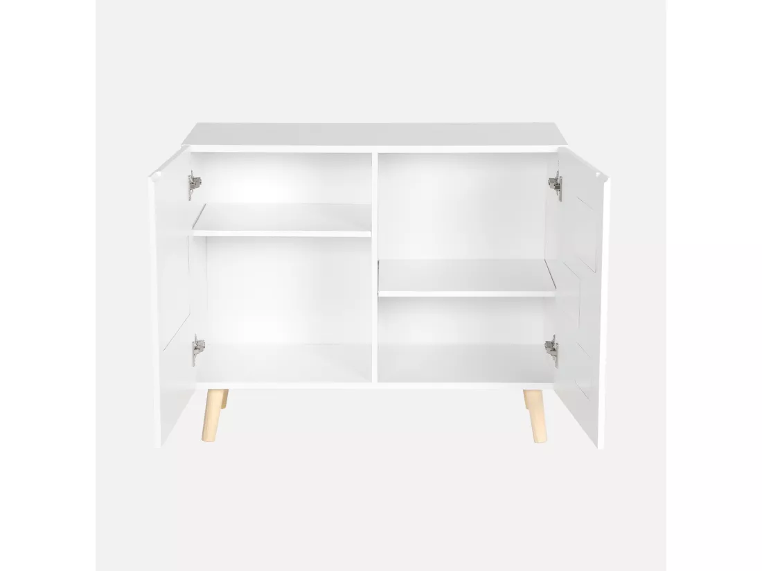 Commode enfant. blanc. 2 portes avec nuages en cannage. 2 étagères