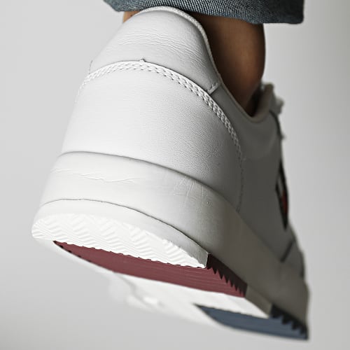 Baskets Leather 0899 White