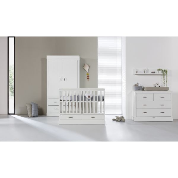 Kidsmill Newport Babykamer Wit | Bed 60 x 120 cm   Commode