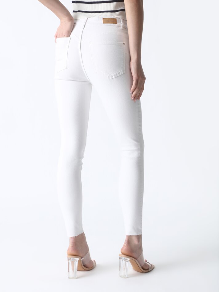 Calça jeans push-up - Branca
