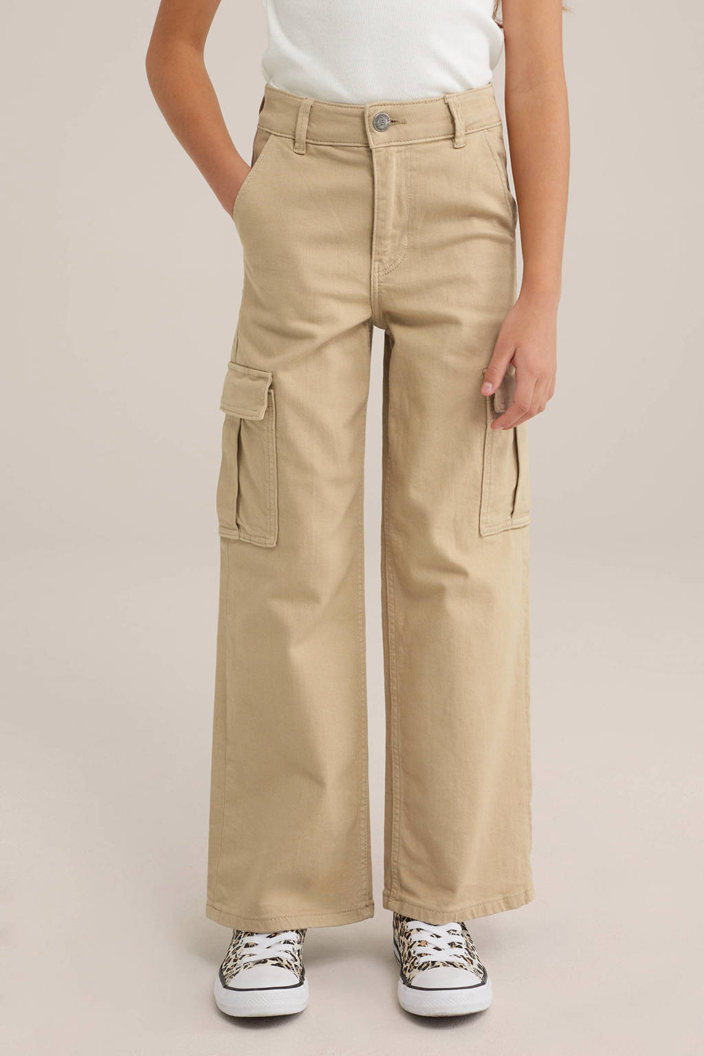 WE Fashion high waist loose fit jeans zand