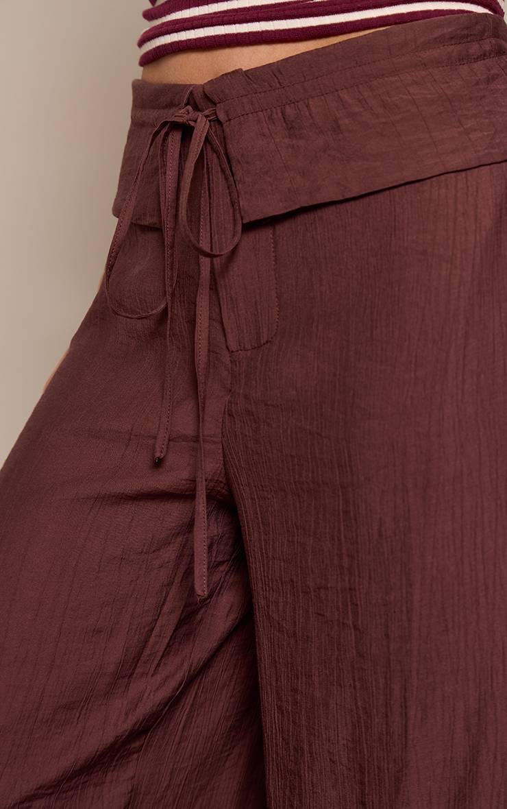 Chocolat Pantalon Droit À Taille Pliée En Tissu Tissé À Rayures