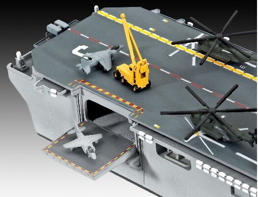 Revell - Wasp Clasp Skib Byggesæt - 1:700 - Level 4 - 05178