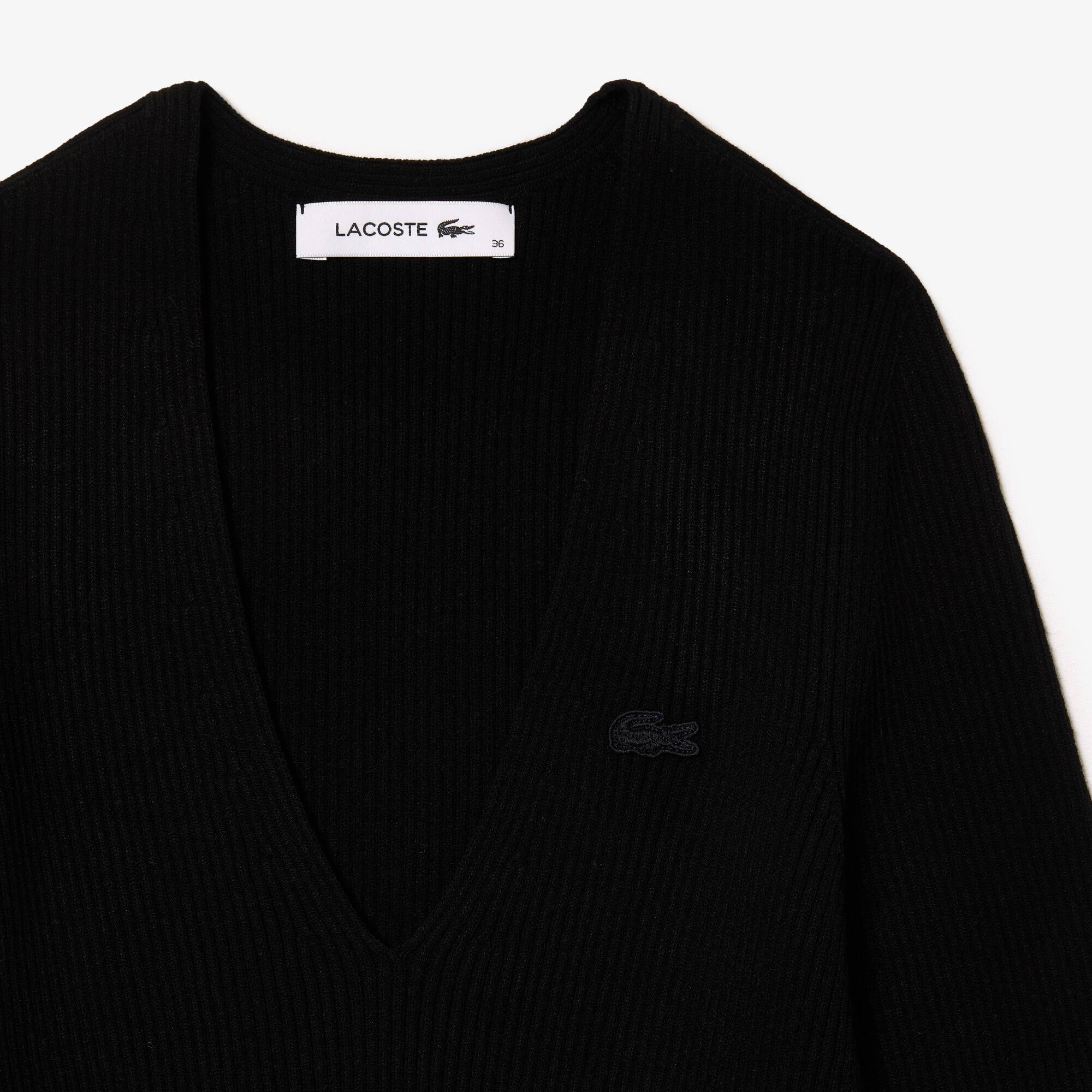 Pull col V en maille côtelée sans couture Pullovers - Noir - Lacoste - Femme