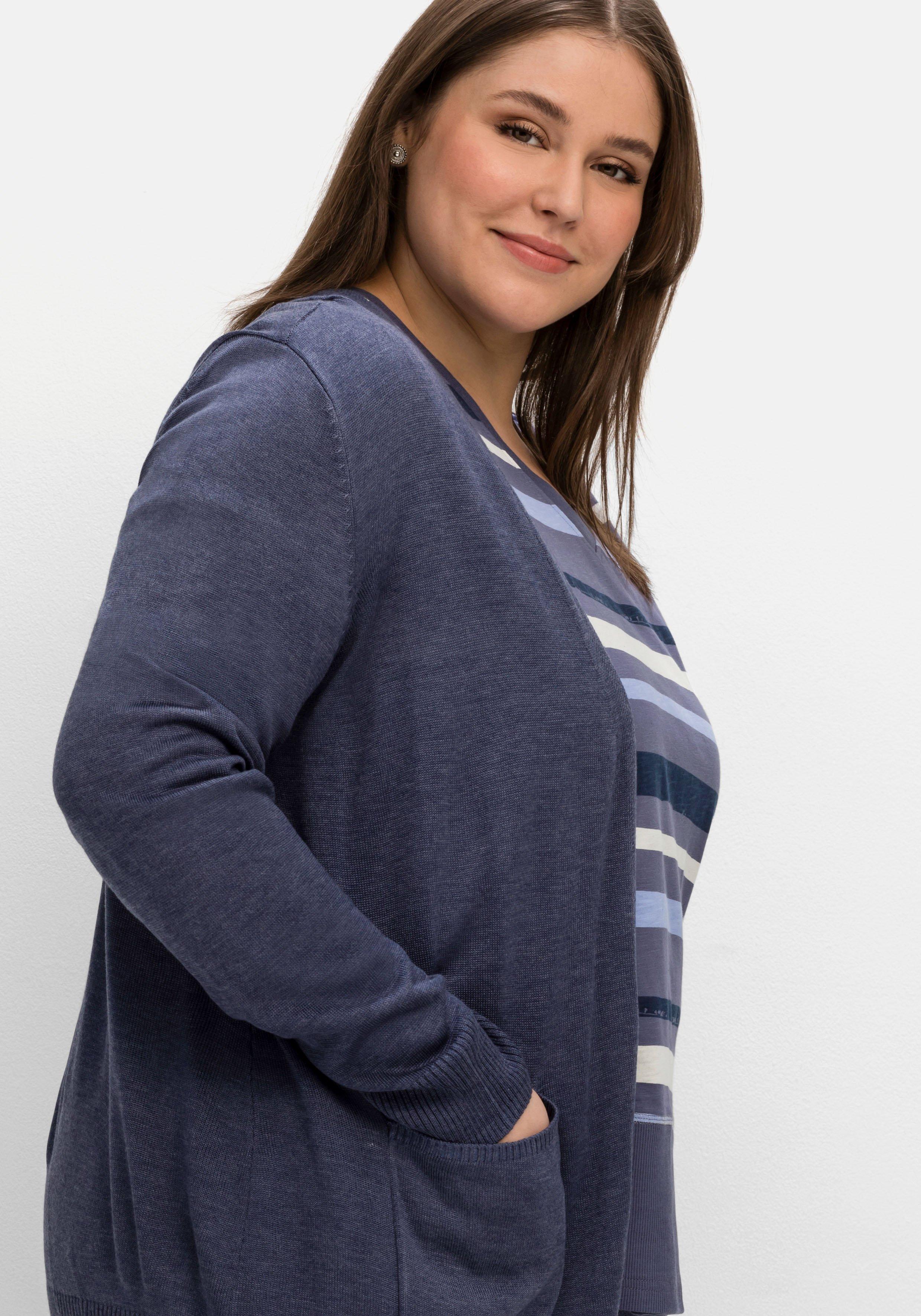Strickjacke mit aufgesetzten Taschen