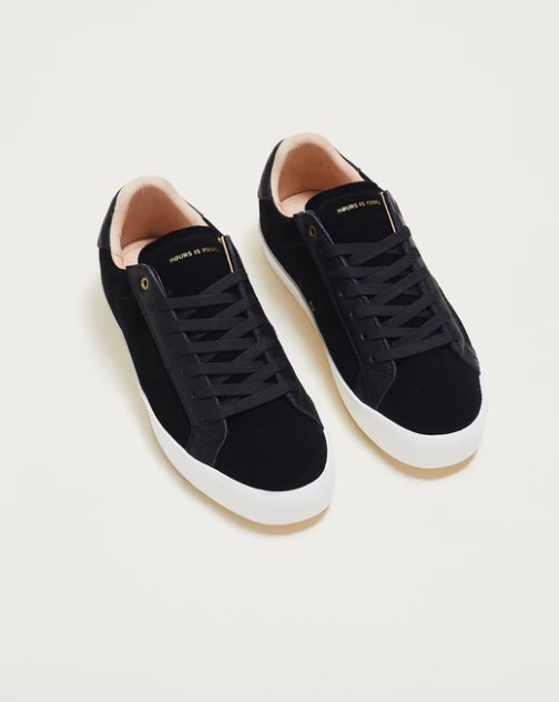 Hours Is Yours C71 Black White 8.5 US