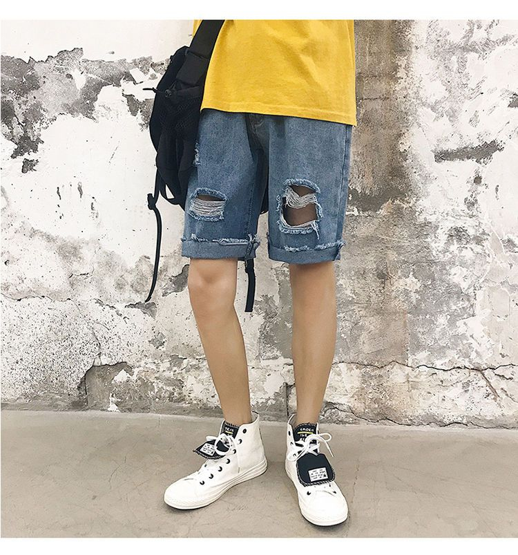 Wewewow - Gewassen, verweerde denim shorts