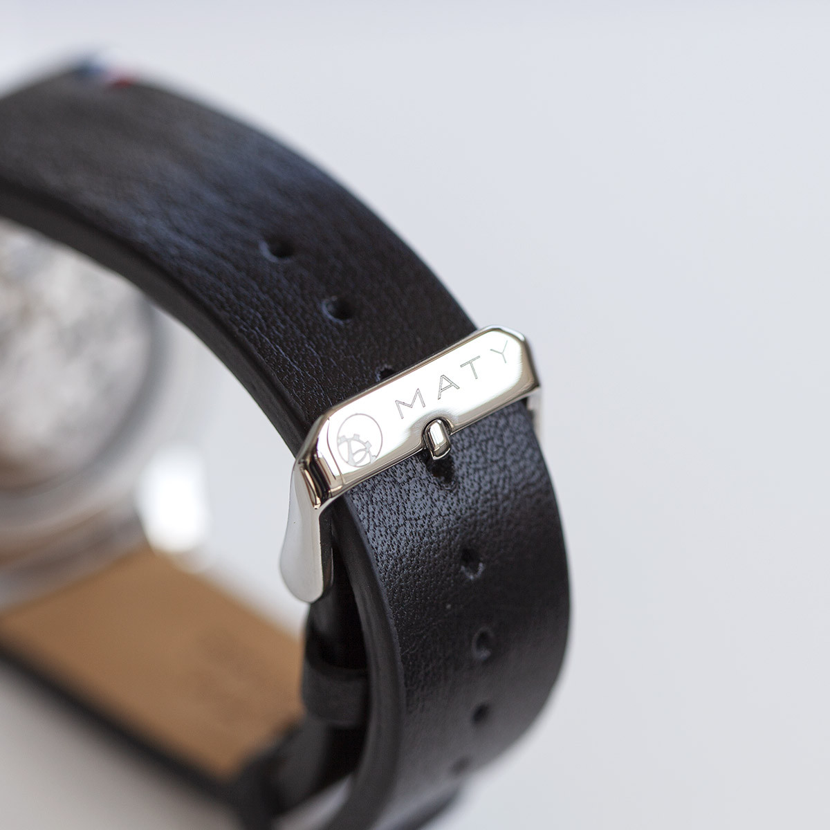 Montre homme squelette automatique acier bracelet cuir noir