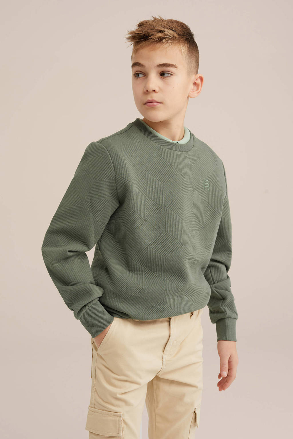 WE Fashion sweater