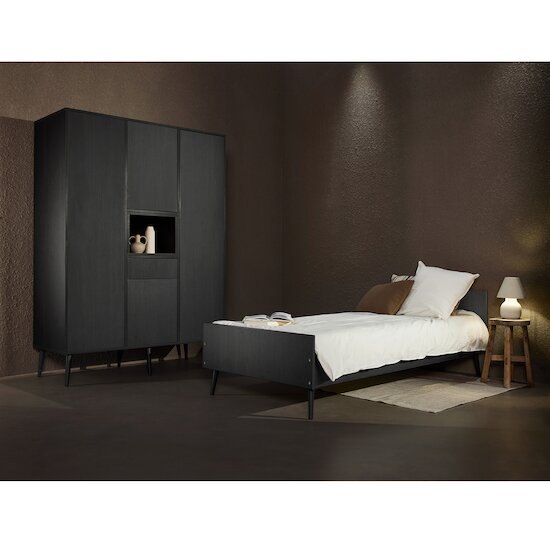 Cocoon Niche Armoire   Eboni        de               Quax