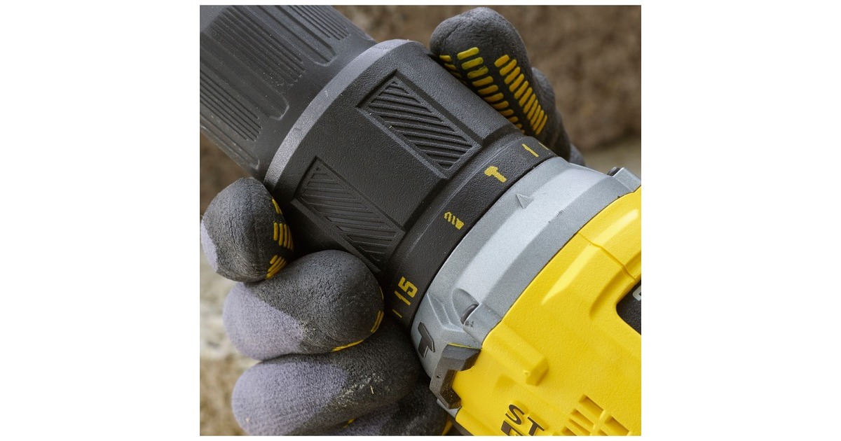StanleyFATMAX V20 18V Brushless schroefklopboormachine  (Geel/zwart, Koffer, 2 accu's (2.0Ah) en oplader (2A) inbegrepen)