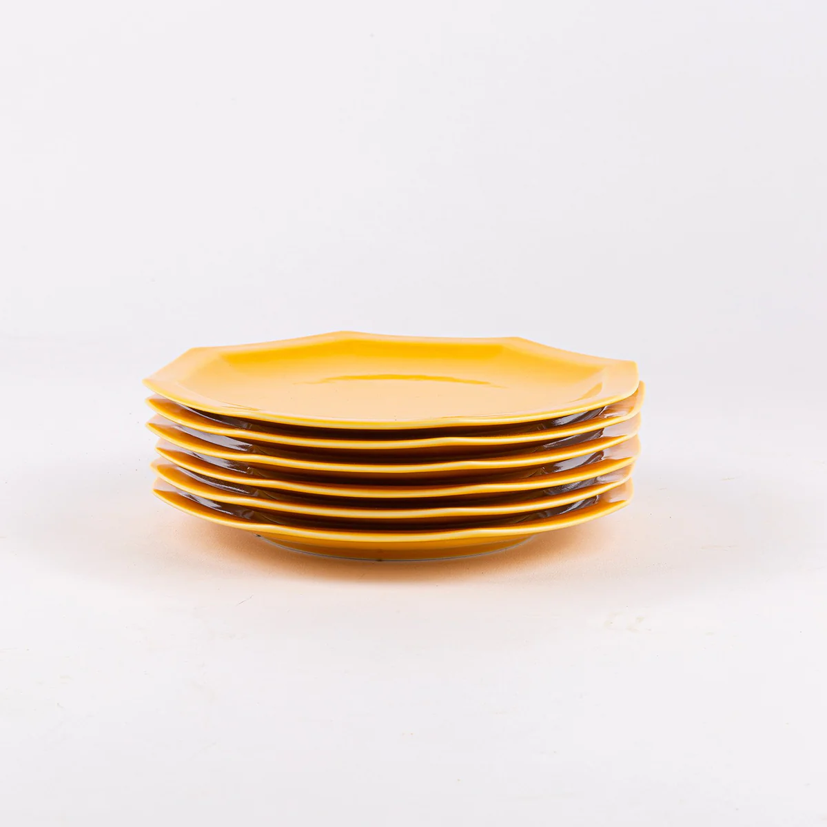 assiette à dessert octogonale jaune OGRE La Fabrique