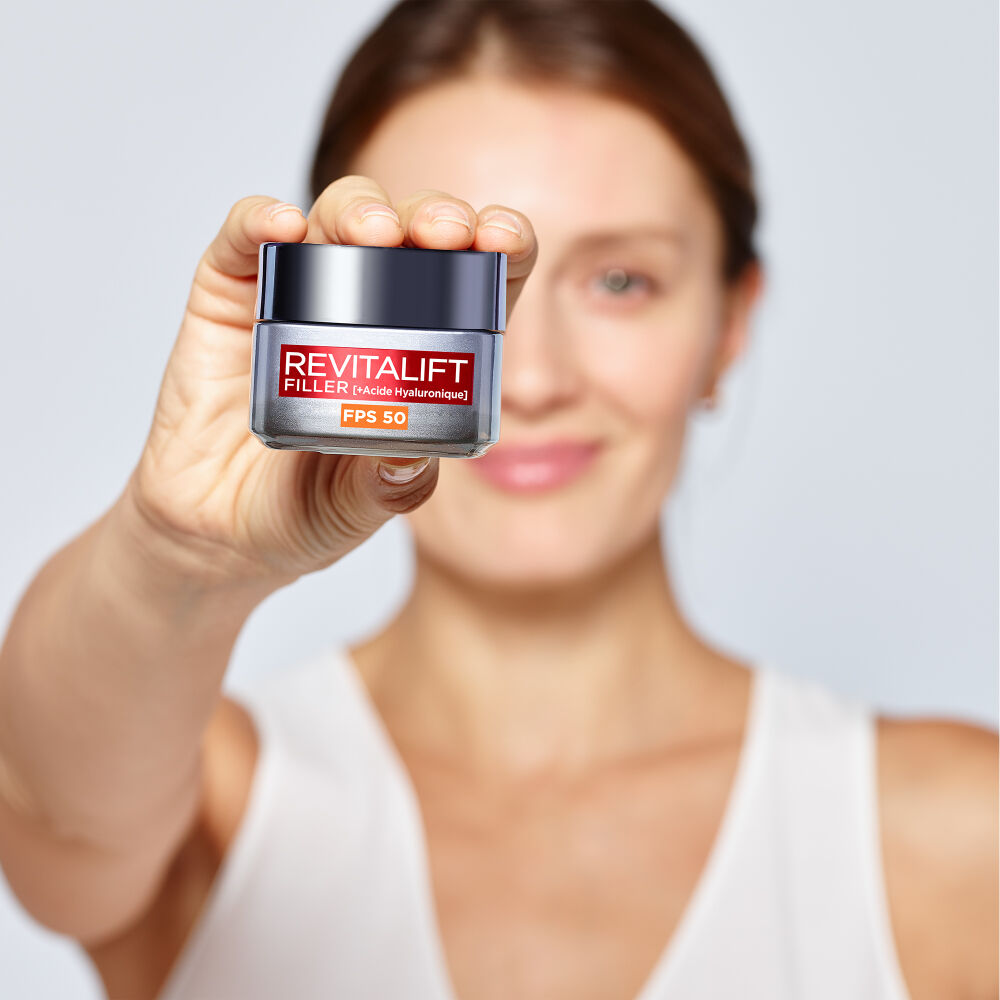 Soin Repulpant Intense FPS 50 Revitalift Filler