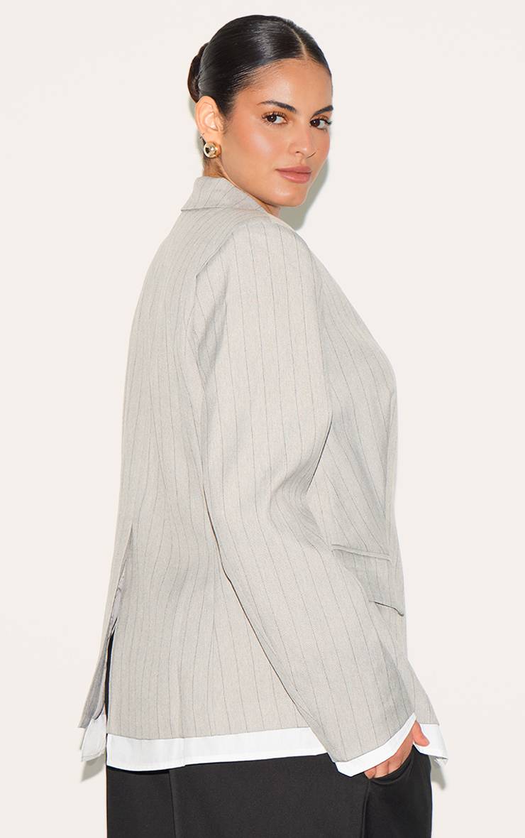 Gris Clair Blazer Grande Taille À Rayures Tennis Avec Détail Chemise