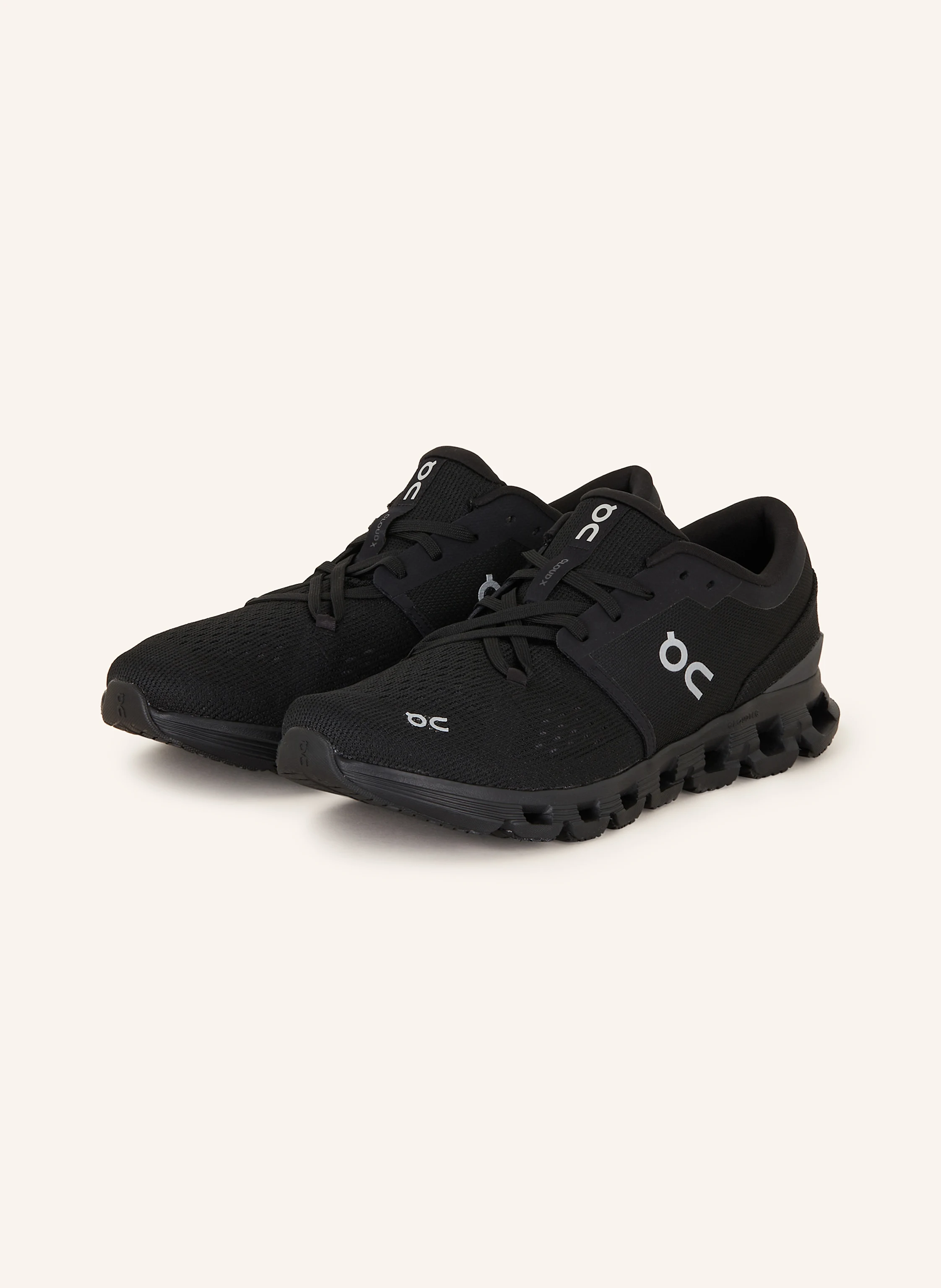 On Fitnessschuhe CLOUD X 4