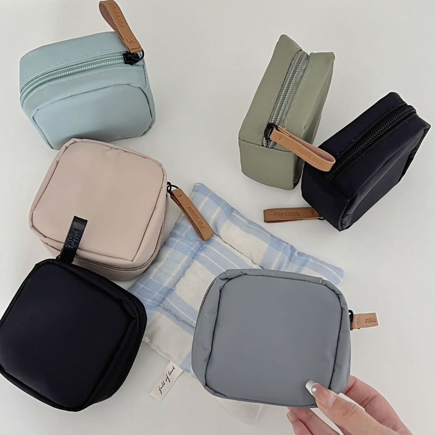 ZenlyHabit - Eenvoudig nylon maandverband / make-uptasje