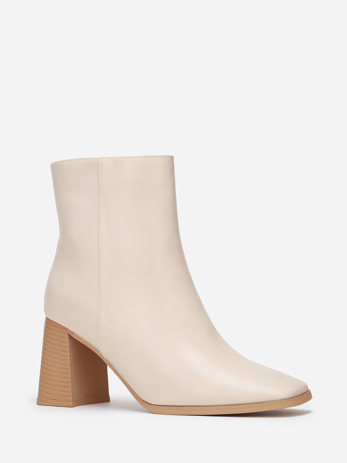 Bottines à bout carré et large talon- Beige