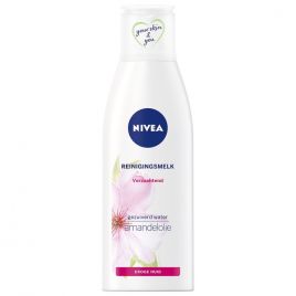 Nivea Verzachtende reinigingsmelk voor een droge huid