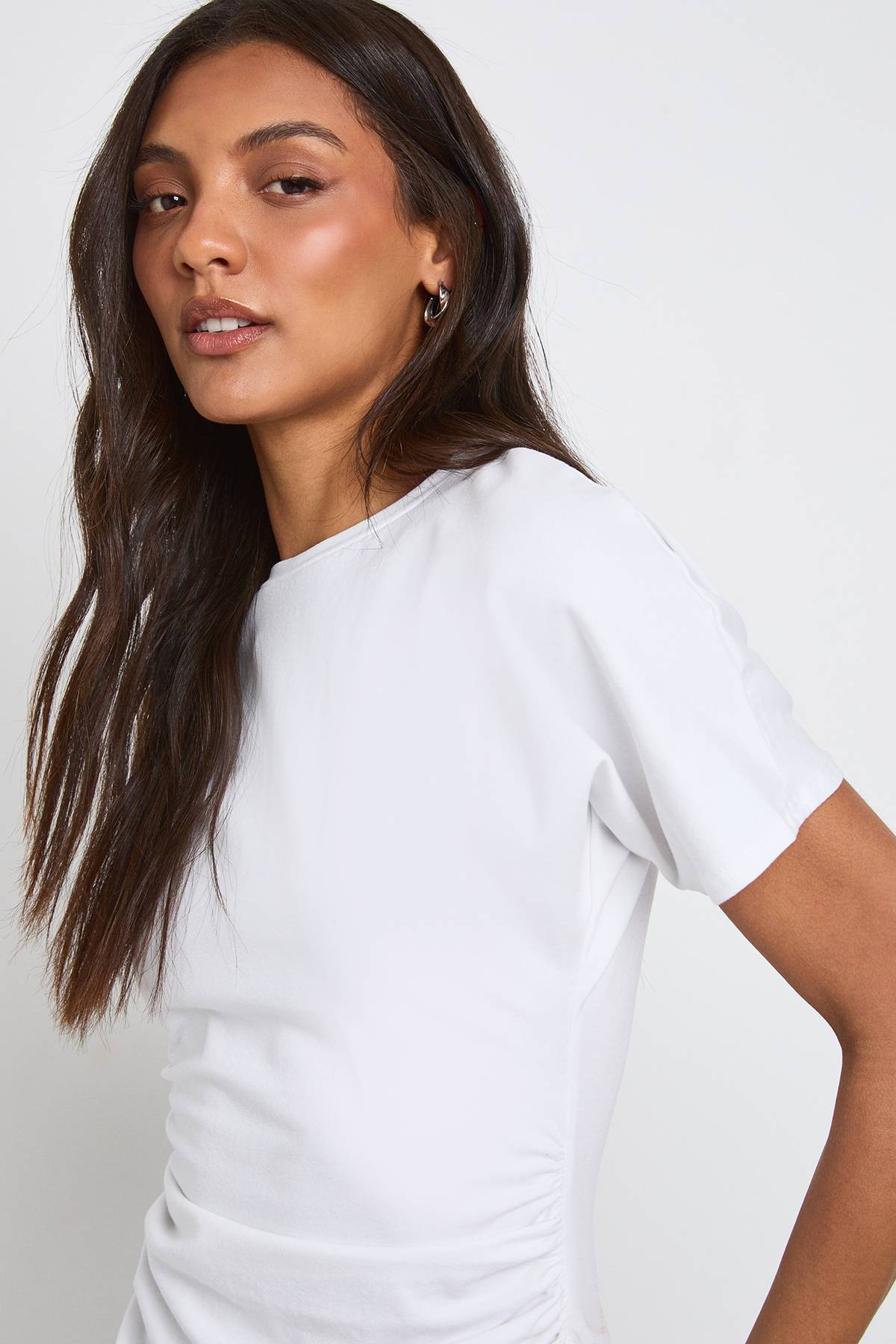 boohoo T-shirt Tall En Jersey À Taille Froncée Et Manches Courtes