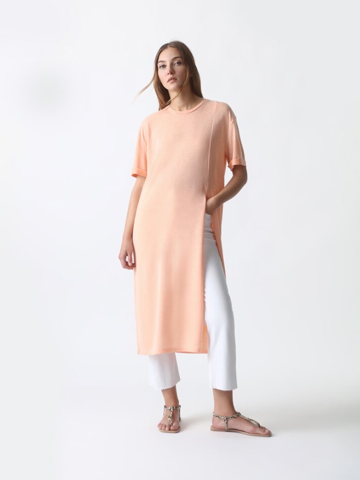 Camiseta longa com fenda - Cor pêssego