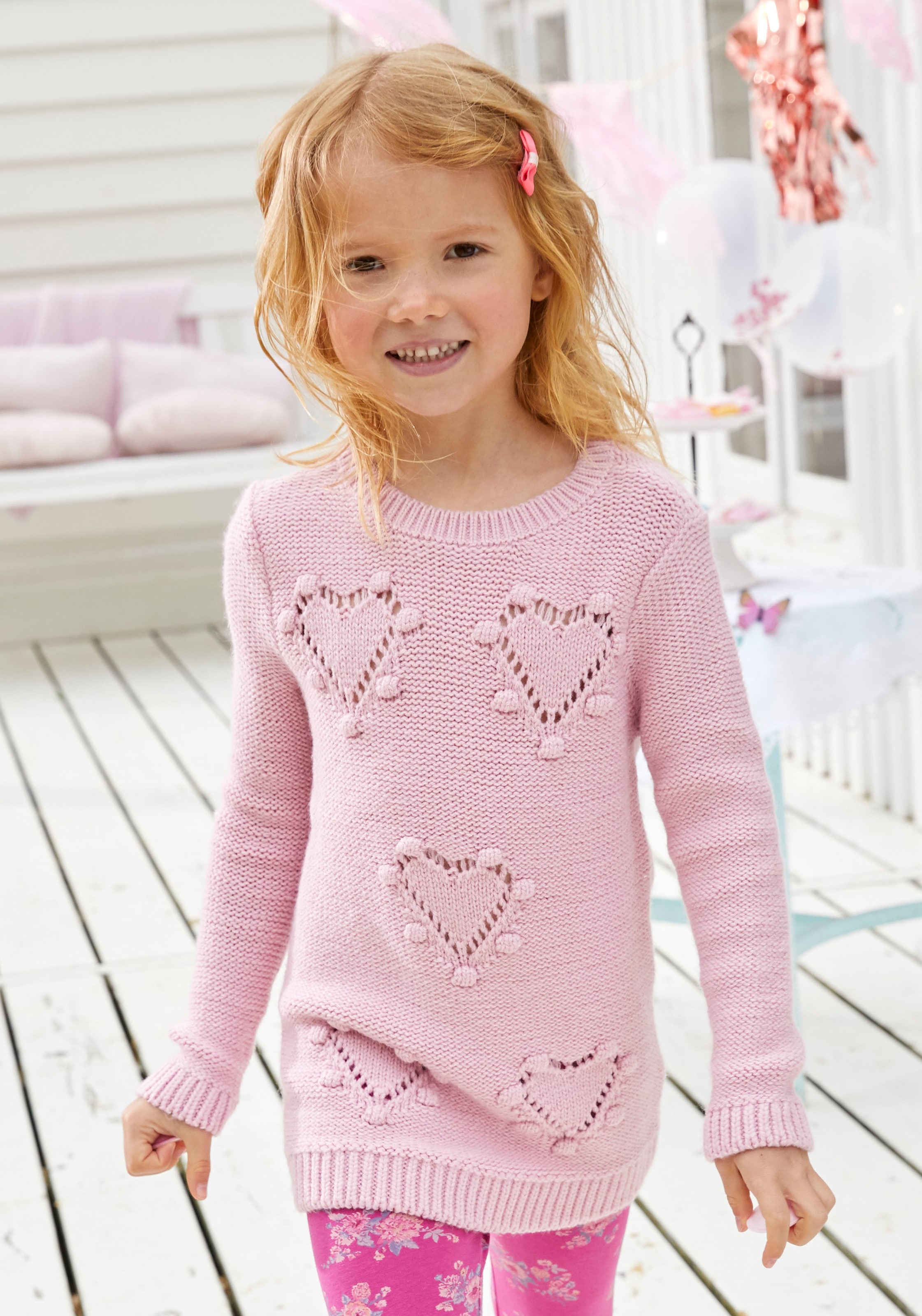 KIDSWORLD Strickpullover », Longpullover mit Herz-Muster für kleine Mädchen«, mit niedlichen Herzen