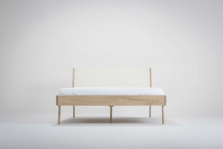 Gazzda Fawn bed 140x200 whitewash deep frame, cotton webbing white