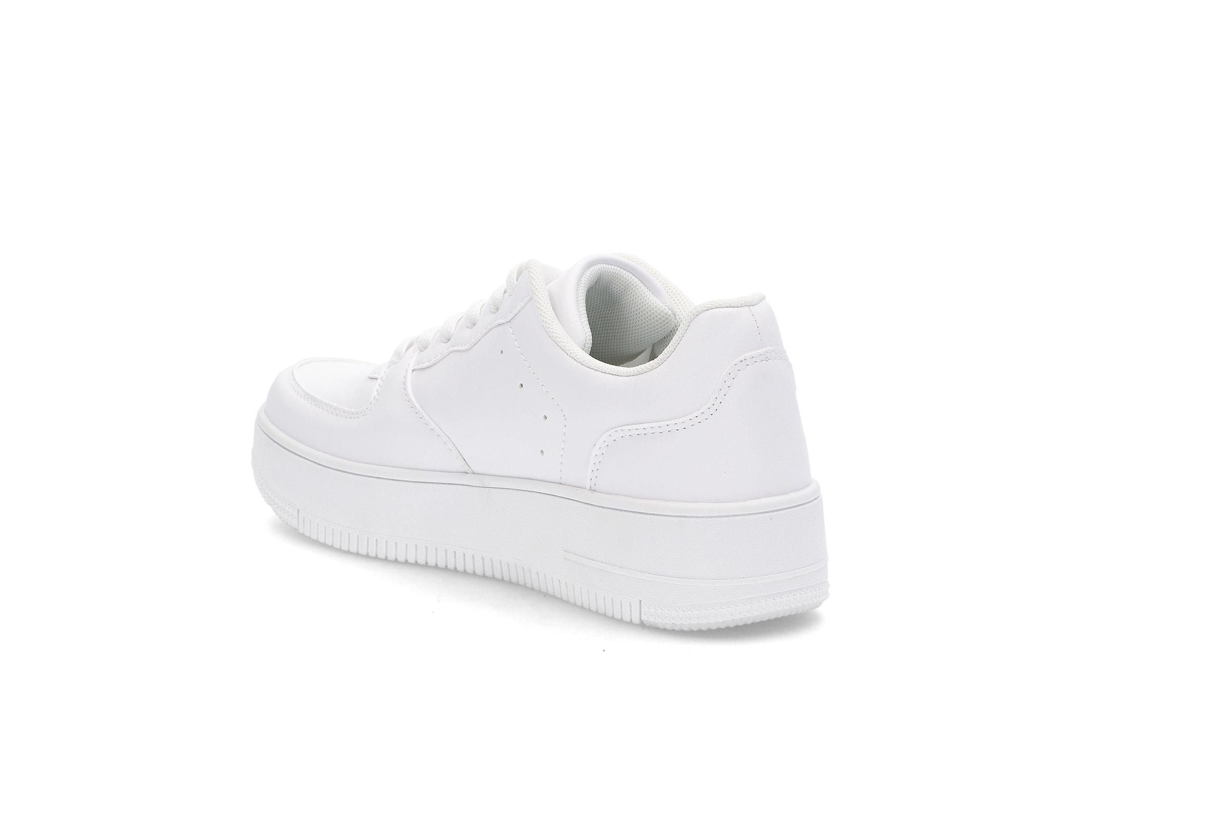 Basket inspirert sneakers