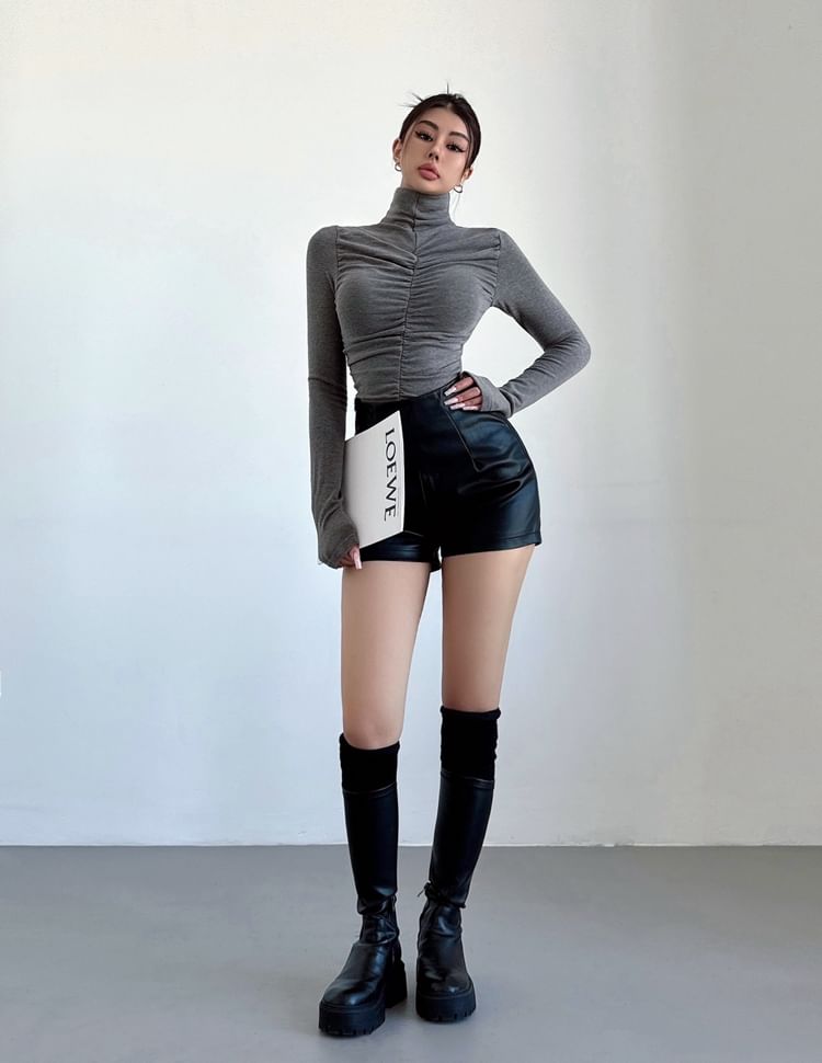 LIVIE - T-shirt met lange mouwen en coltrui en ruches