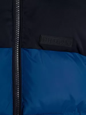 Jaqueta puffer reciclada com capuz, estilo Nova York
