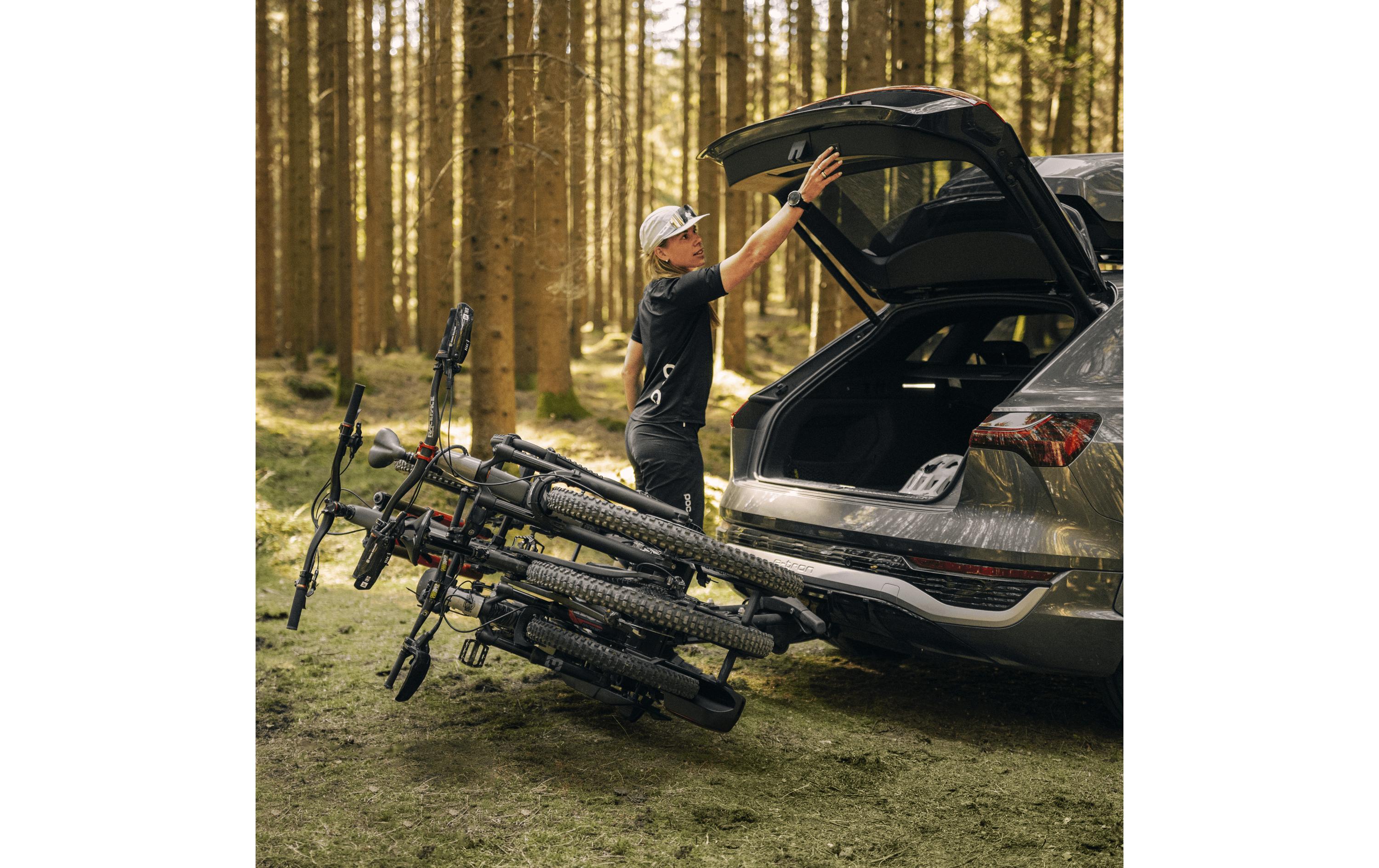 Anhängerkupplungsträger EASYFOLD 3 Schwarz 3-Bike<br>3-Fahrrad-Anhängerkupplung Fahrradträger
