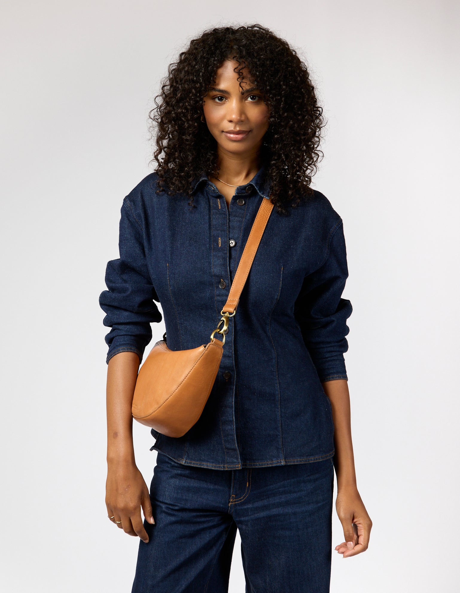 Leo - Wild Oak Soft Grain Leather