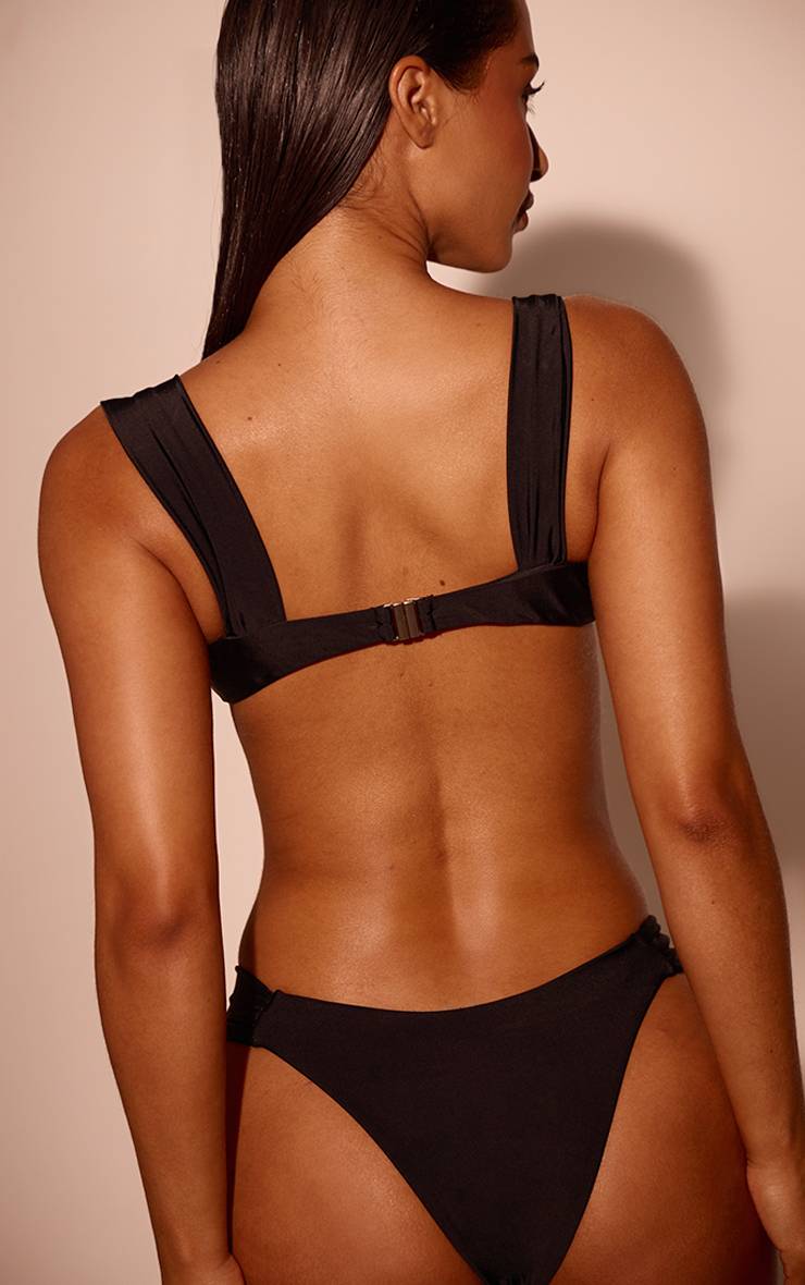 Noir Haut De Bikini À Armatures