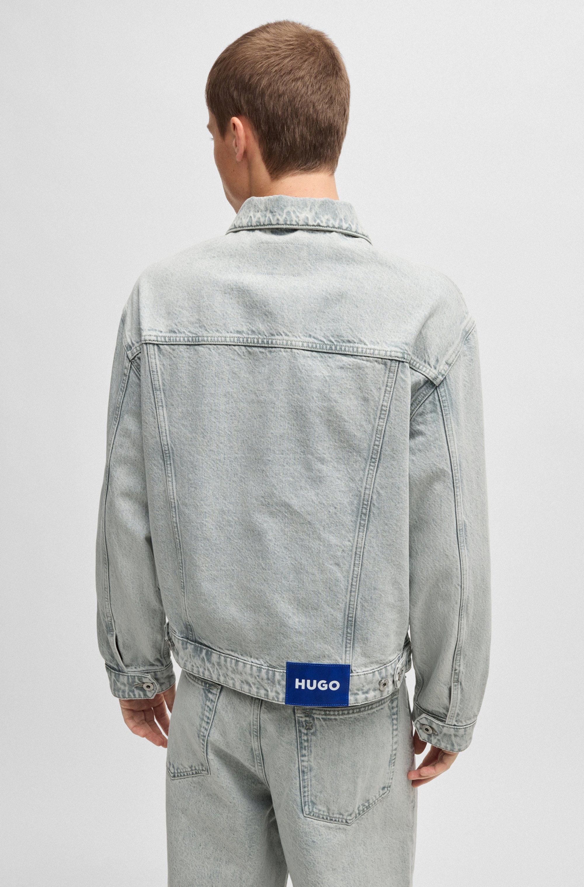 HUGO Blue Jeansjacke »Dex« mit BOSS Leder-Badge