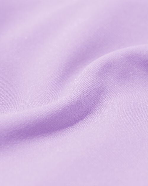 string femme en dentelle lilas