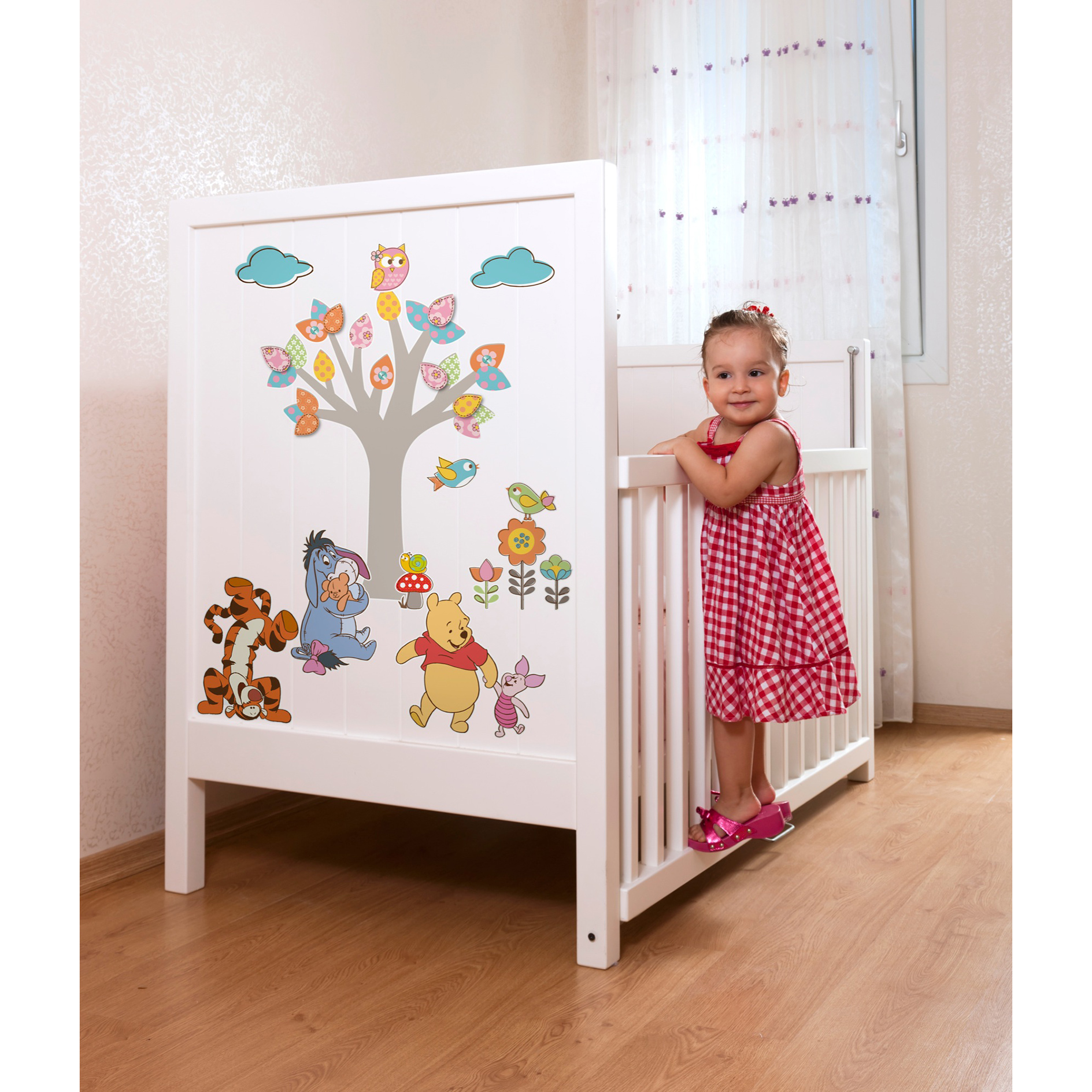 Wandtattoo WINNIE POOH NATURE LOVERS - 50x70 cm