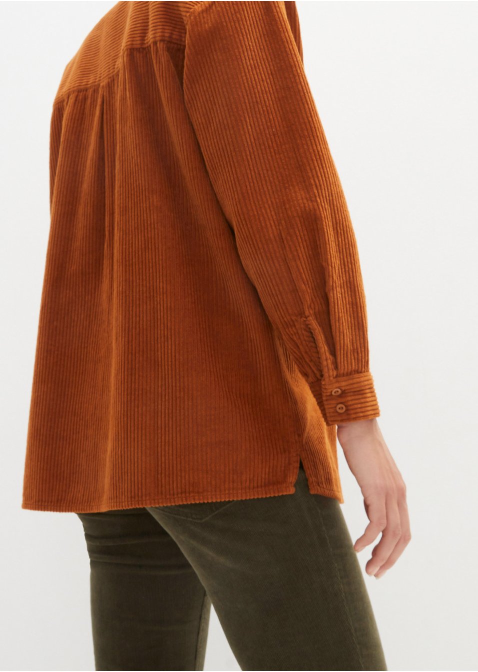 Chemise en velours de coton côtelé