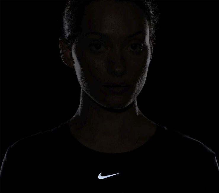 Nike One Classic Dri-FIT T-shirt Sort