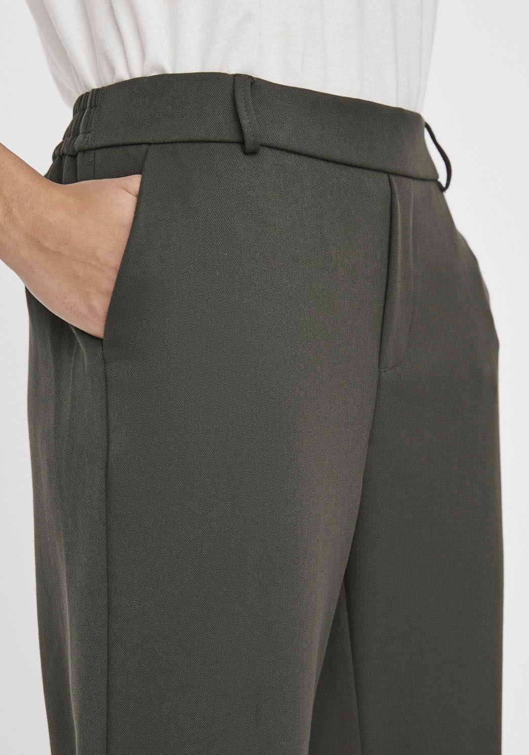 Vero Moda Anzughose »VMMAYA MR LOOSE SOLID PANT NOOS«  knöchelfreie Form mit Saumaufschlag
