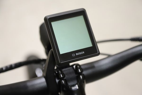 ZING GEN 2 TRAPEZ 545 E-City- u. Alltagsvelo  Weiss  M