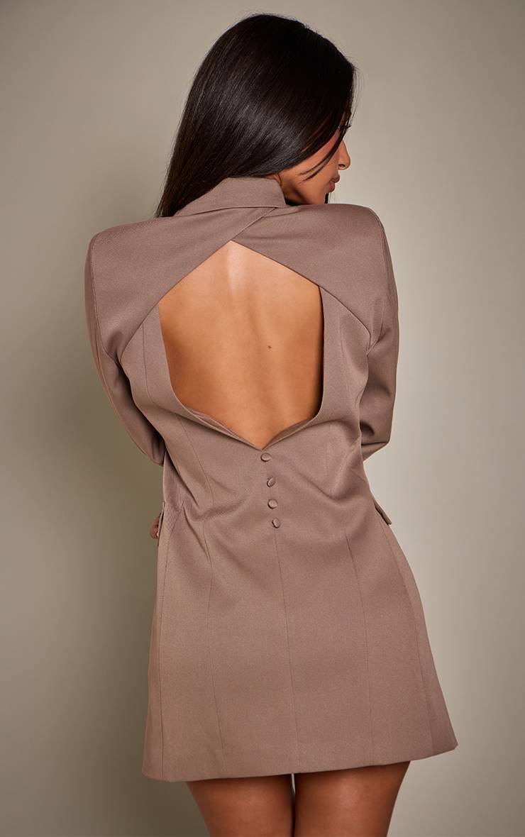 Moka Robe Blazer Cintrée Tissée Avec Détail Boutons Au Dos